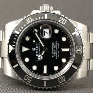 Rolex Submariner Date