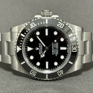 Rolex Submariner 124060 8/2026 NEW